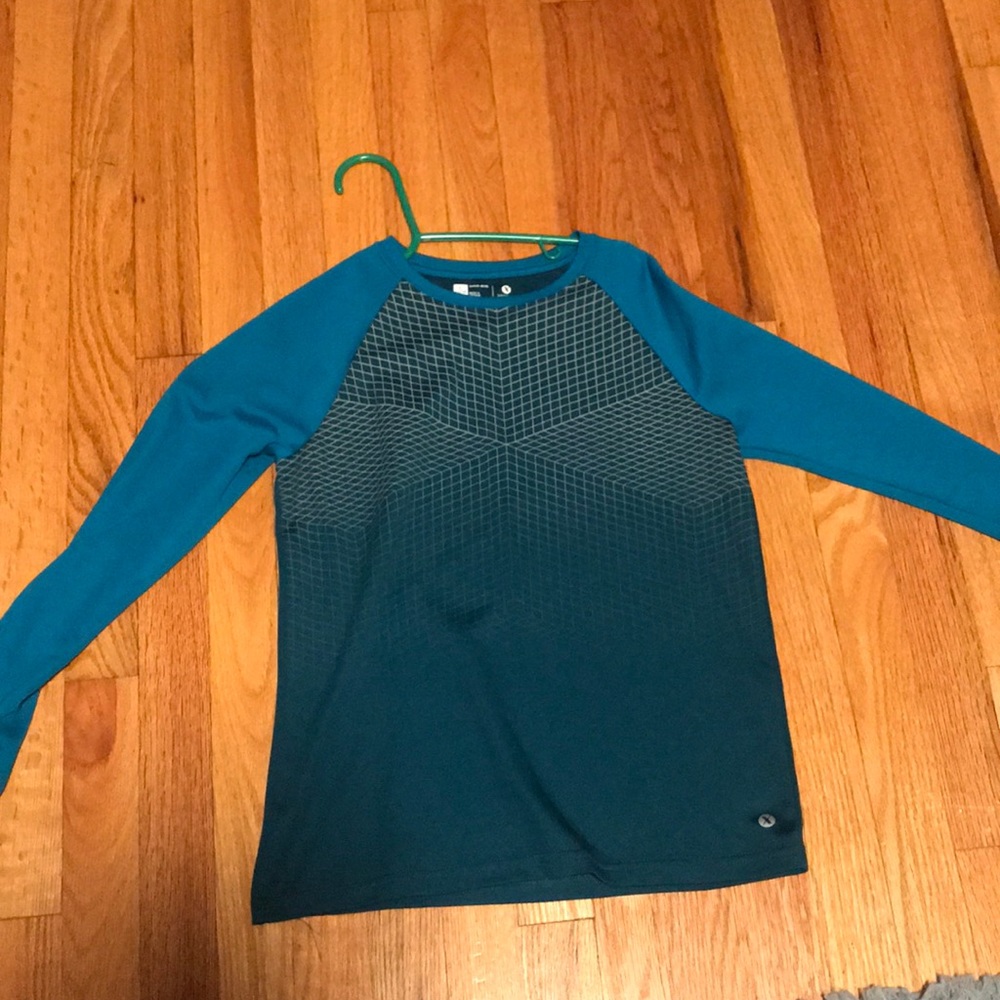 Long sleeve tshirt